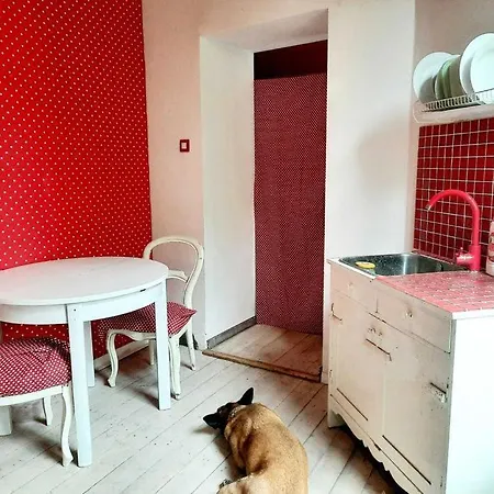Dobry Apartament Daire